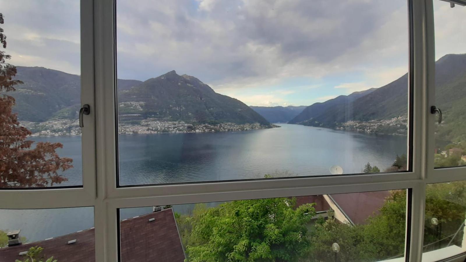 Top Lake View Faggeto Lario Bagian luar foto